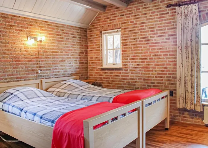 1 Bedroom Cozy In Hébergement de vacances *